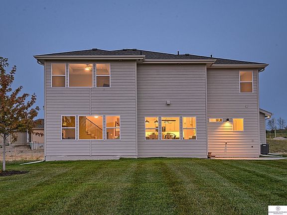 4th image of 9918 S 103rd Cir