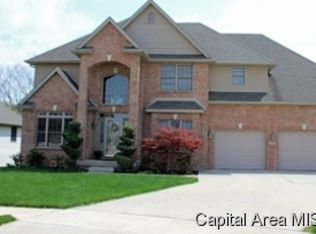 2716 Newcastle Ct, Springfield, IL 62711