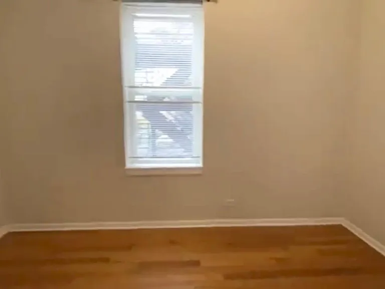 2641 W Haddon Ave #2R — Photo 8
