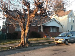 308 8th St, Moundsville, WV
