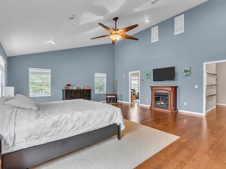 607 Wildwood Rd — Photo 24