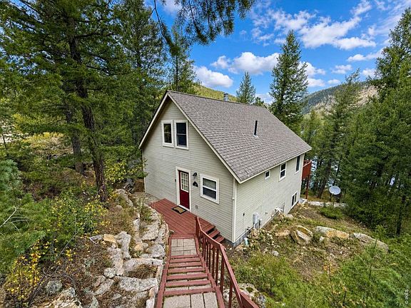 2nd image of 745 Hickory Dr