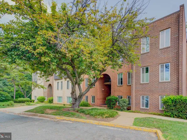 5051 7th Rd S APT 102, Arlington, VA 22204