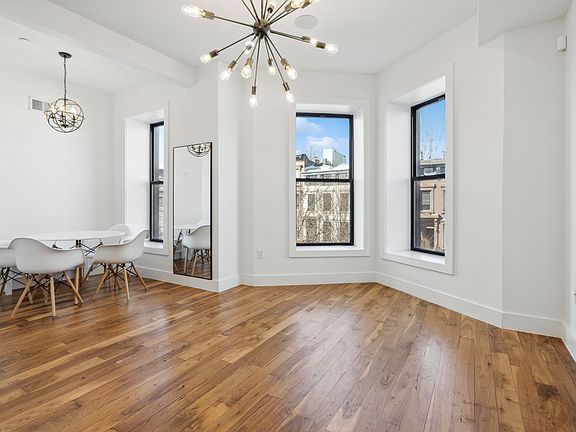3rd image of 464 Putnam Ave APT 3