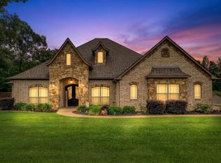 235 Kayla Ln, Longview, TX 75602