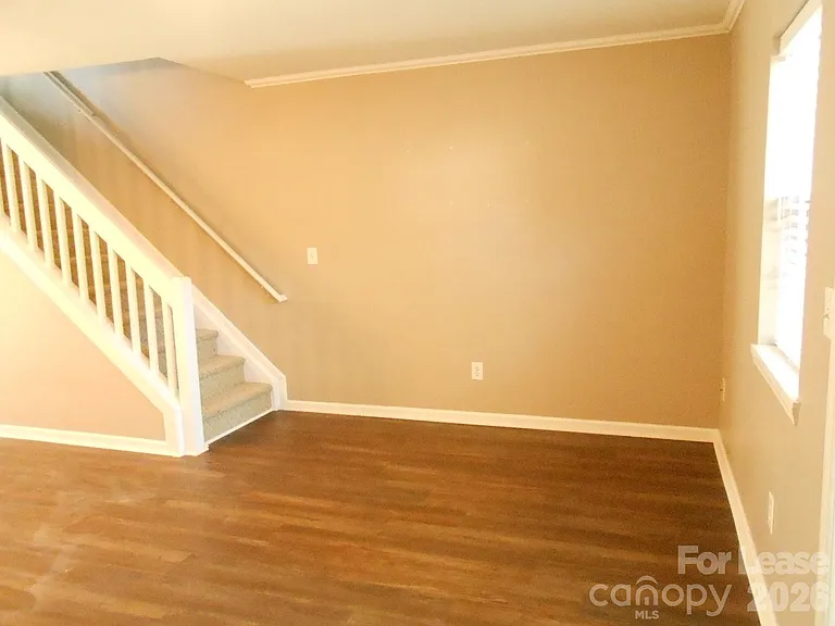 10260 Reindeer Way Ln — Photo 7