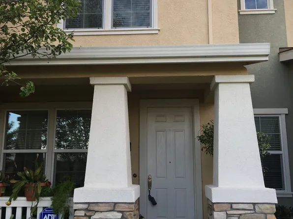 588 Cutting Horse Dr Unit 164, Oakdale, CA 95361