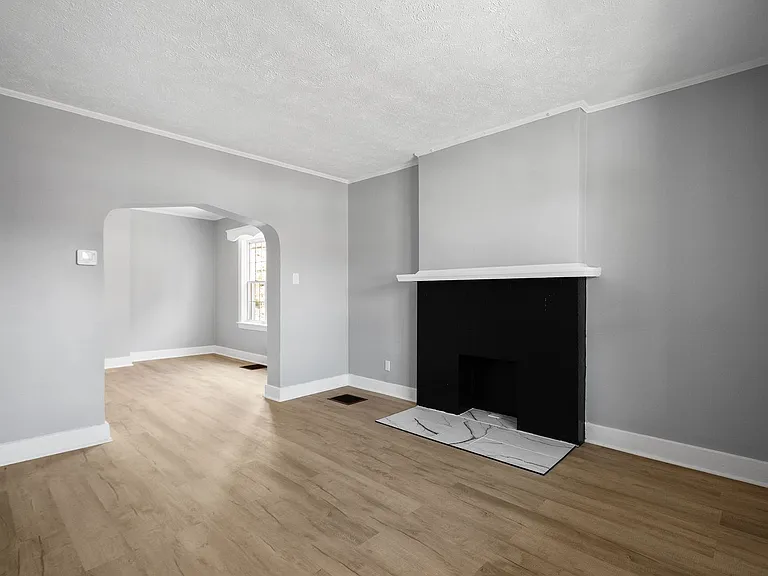 1712 Amanda St — Photo 15