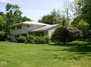 2 Timothy Rd, Norwalk, CT 06850