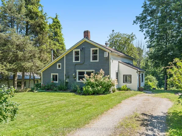 211 Alexander Rd, Brighton, ON K0K 1H0
