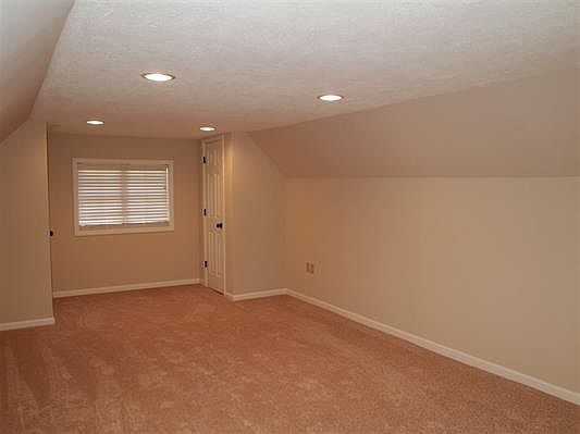 2nd image of 169 Eltonwoods Dr