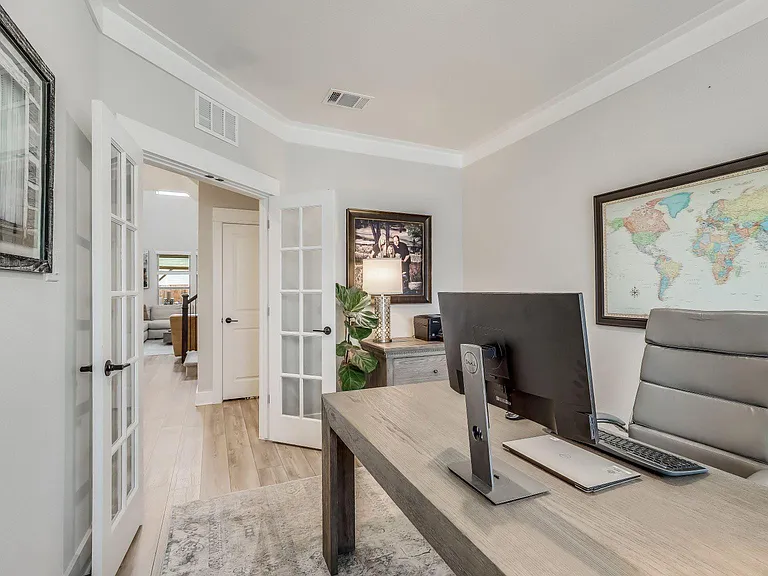 280 Zuma Dr #1 — Photo 36