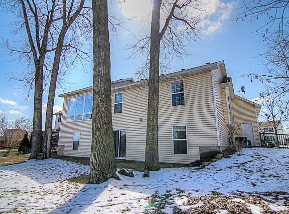 2nd image of 5910 Mallard Ponds Dr