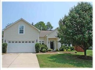 505 Hyde Park Ln, Mauldin, SC 29662