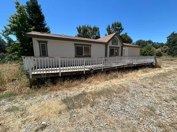 49731 High Oaks Ln, Squaw Valley, CA 93675