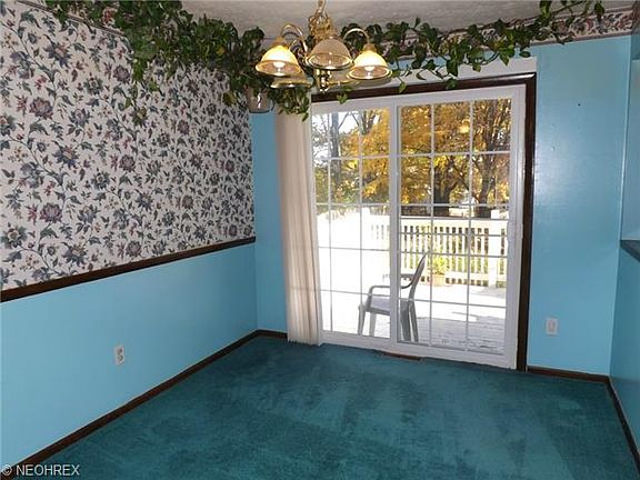 4th image of 9433 Lawnfield Dr
