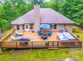 1922 Imperial Point Dr, Four Seasons, MO 65049