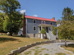 365 Willow Pond Ln, Natural Bridge, VA 24578