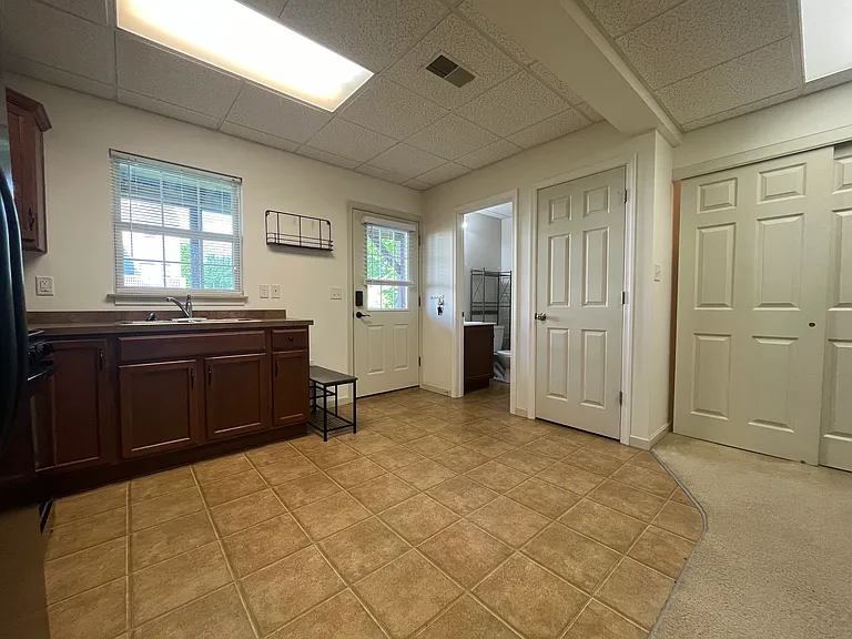 183 Exeter Ln #A — Photo 5