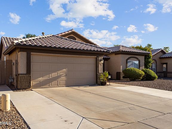 3rd image of 16091 W MARICOPA Street