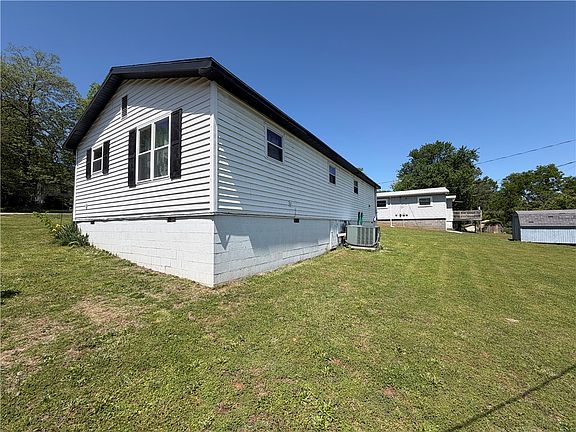 5th image of 604 Missouri Pl
