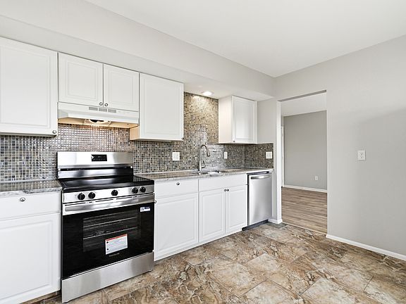 2nd image of 5056 Northtowne Blvd #5056
