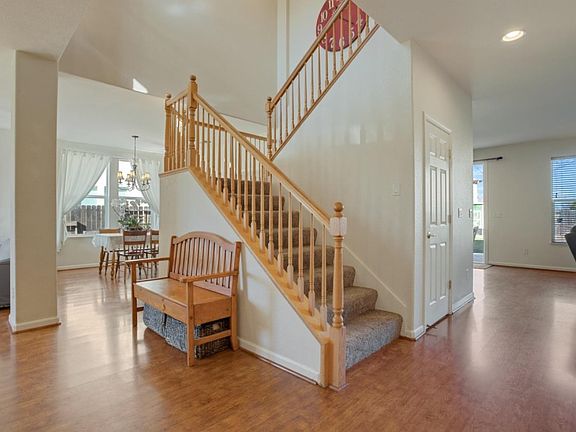 5th image of 187 Glenhaven Dr