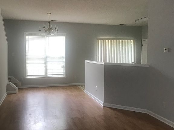 4th image of 3065 Oxwell Dr