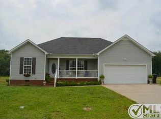 213 Williamsburg Cir, Tullahoma, TN 37388