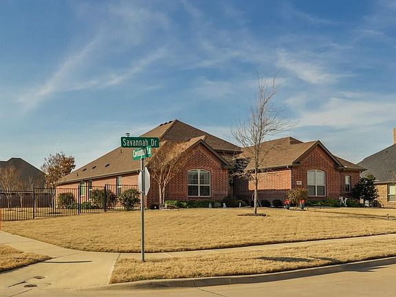 3rd image of 500 Savannah Dr