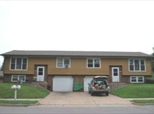 1123 Redwood St, Onalaska, WI 54650