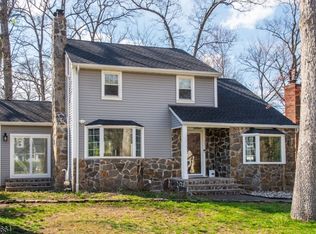 91 Beechwood Dr, Wayne Twp., NJ 07470