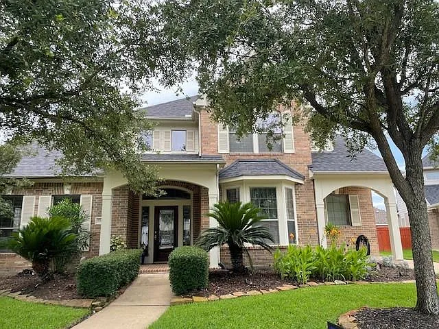 4 bed, 3.5 bath, 3420 sqft, $3,600 — Photo 1
