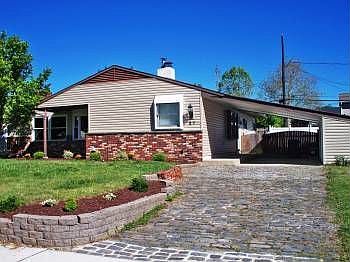 1st image of 27 Elm Ln