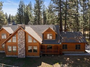 42133 Brownie Ln, Big Bear Lake, CA 92315