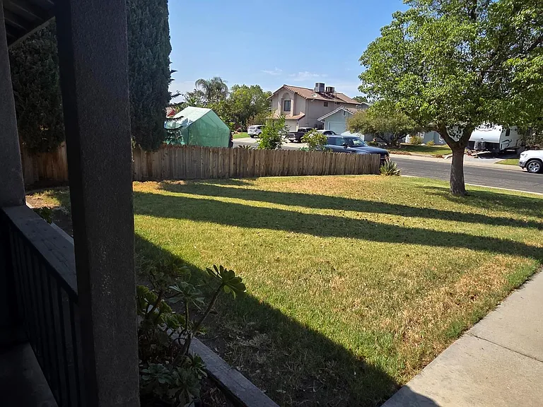 1199 Hawthorn St — Photo 19