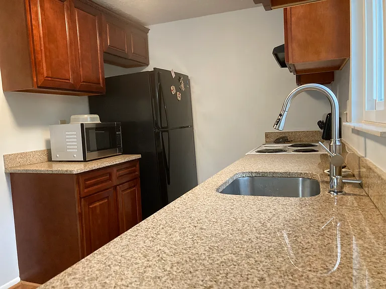 11145 Captains Walk Ct — Photo 8