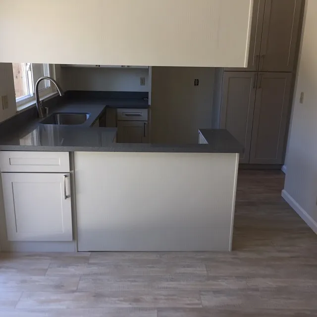 3 bed, 1.5 bath, 1240 sqft, $3,825 — Photo 4