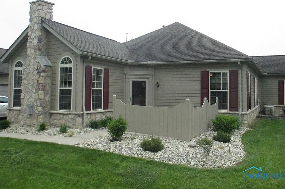 1st image of 7712 W Watermark Dr