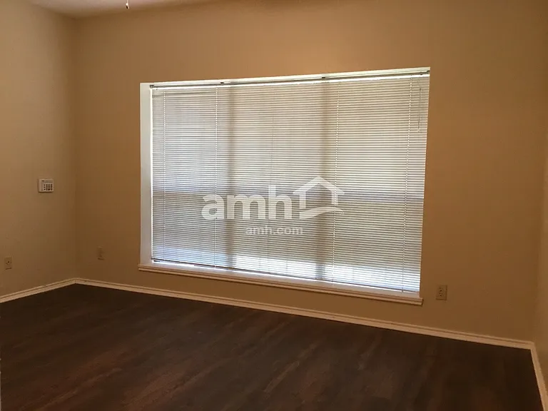 923 Plantation Dr — Photo 10