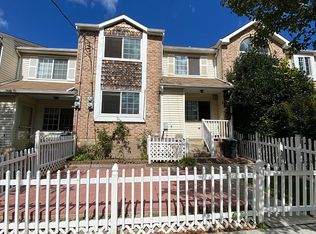 15 Dreyer Ave, Staten Island, NY 10314