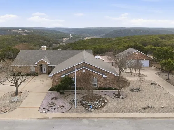 2001 Crown Ridge Dr, Kerrville, TX 78028