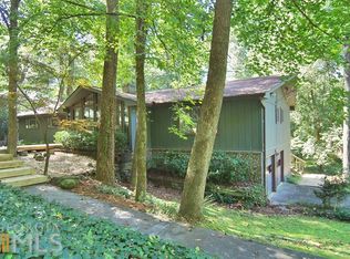 392 The Falls Ct, Atlanta, GA 30307