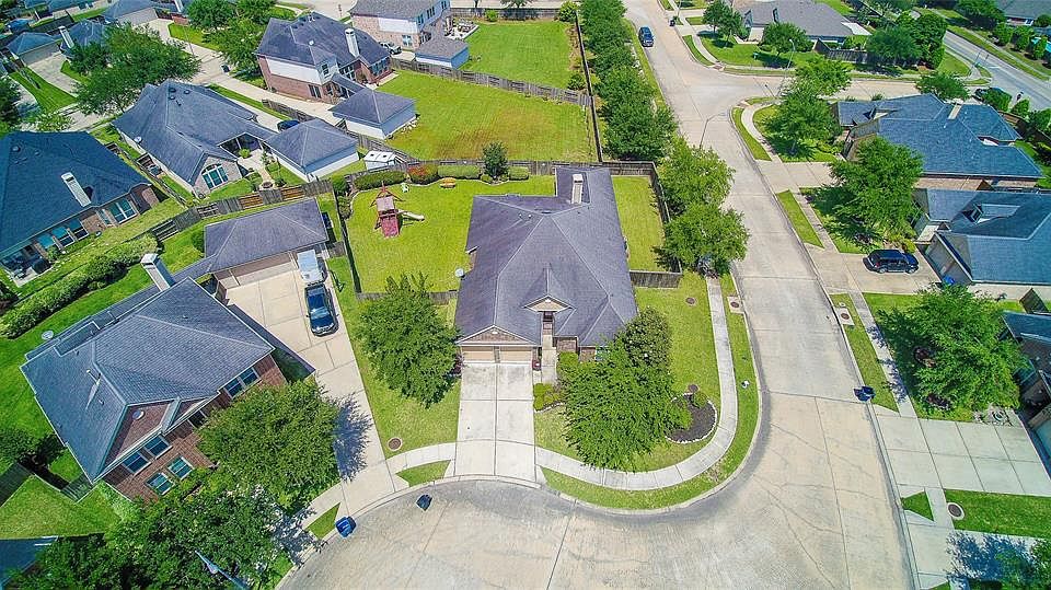 1st image of 2402 Canyonwood Park Ct