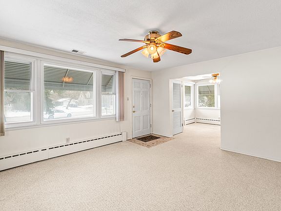2nd image of 17W157 Foster Ave