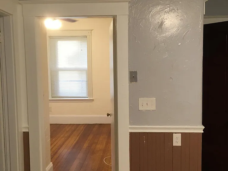 270 Washington St #3R — Photo 6