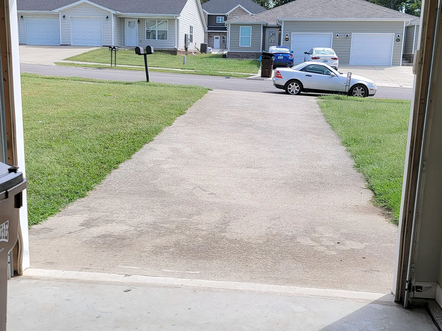 3 bed, 2.5 bath, 1550 sqft, $1,500 — Photo 4