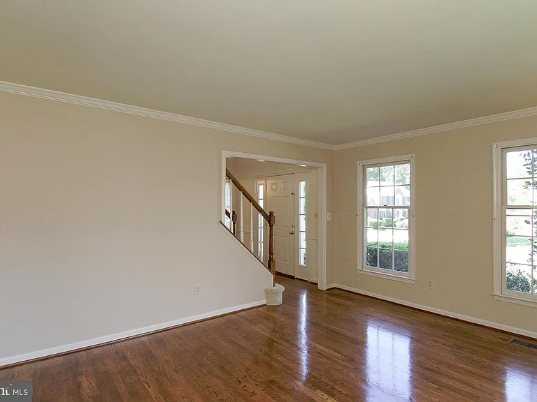 4269 Exeter Dr — Photo 5