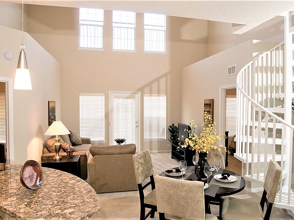 3rd image of 6601 S Westshore Blvd #4107