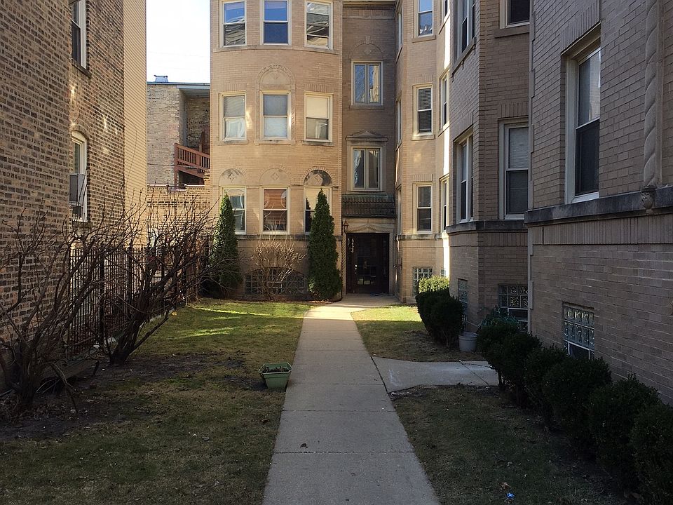 1st image of 6428 N Francisco Ave Unit 1A